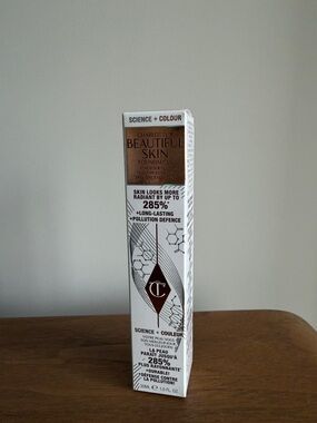 Charlotte Tilbury Beautiful Skin Foundation - 3 Cool